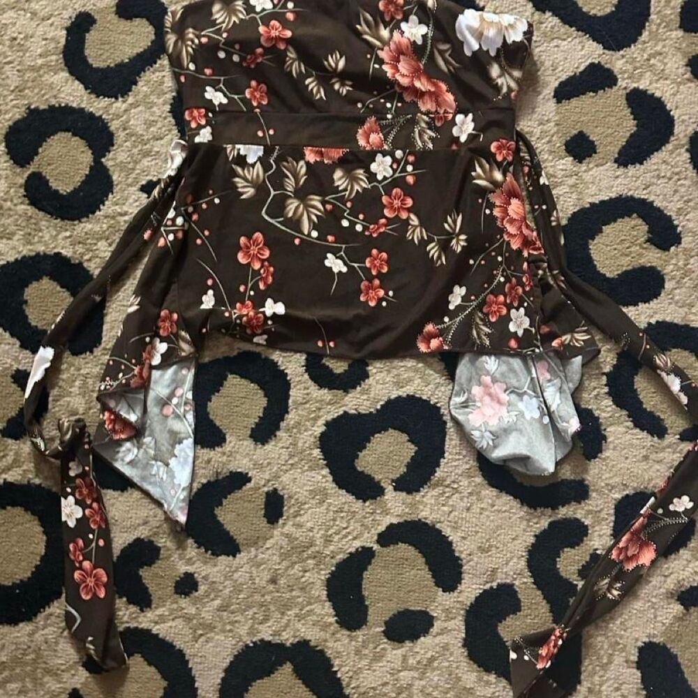 Charlotte-russe Women's multi Crop-top